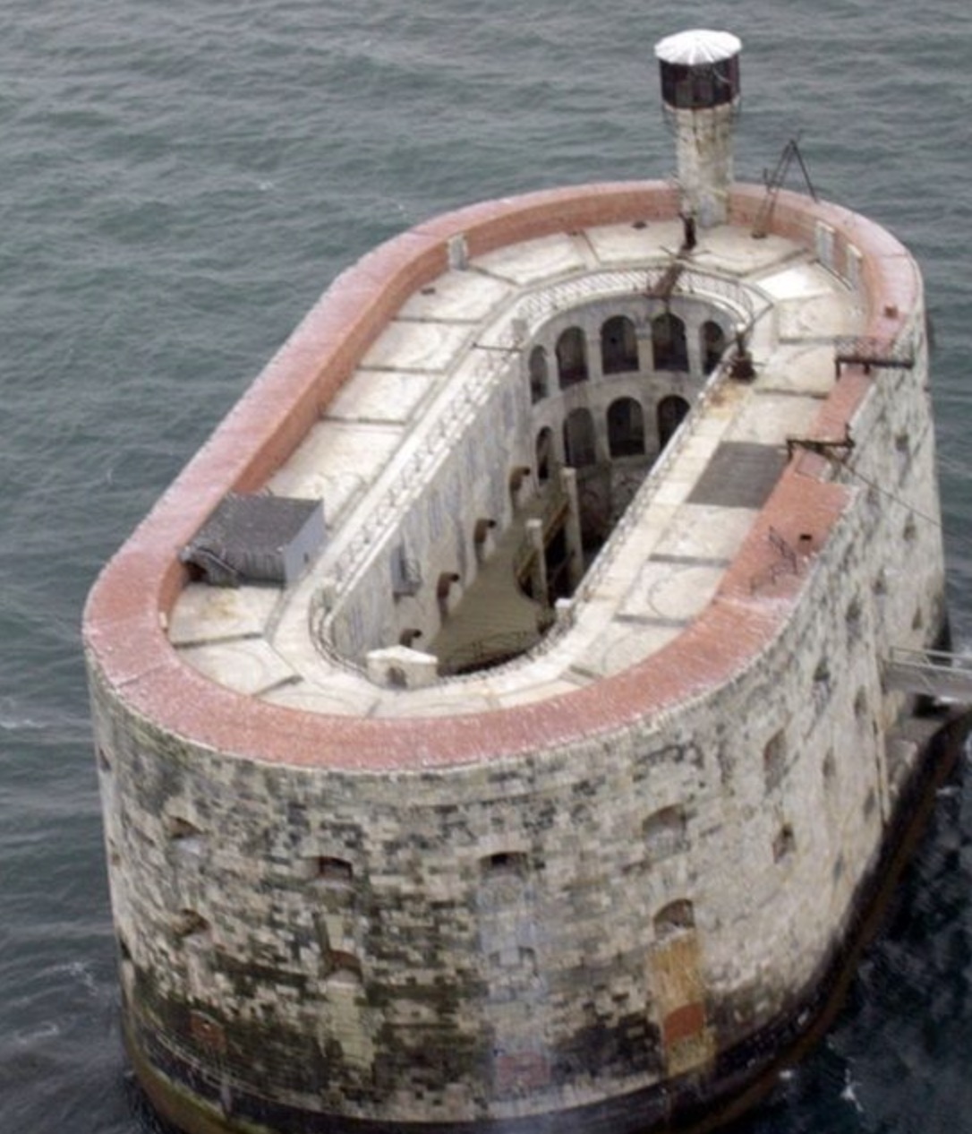 45 Cool Sea Forts to Survive Floods of the Future